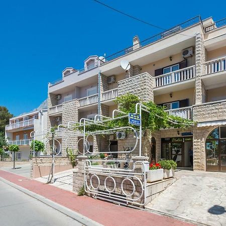 Ivana Apartments Макарска Экстерьер фото