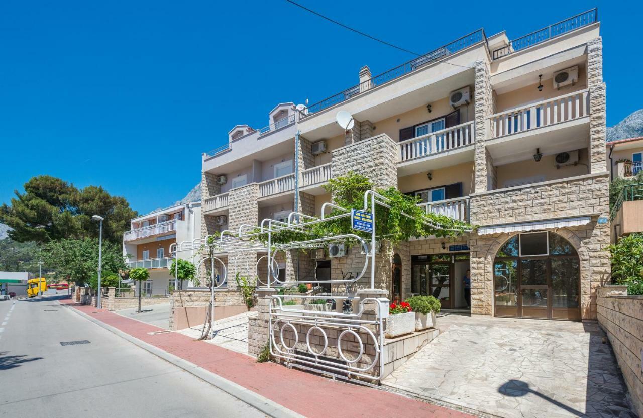 Ivana Apartments Макарска Экстерьер фото