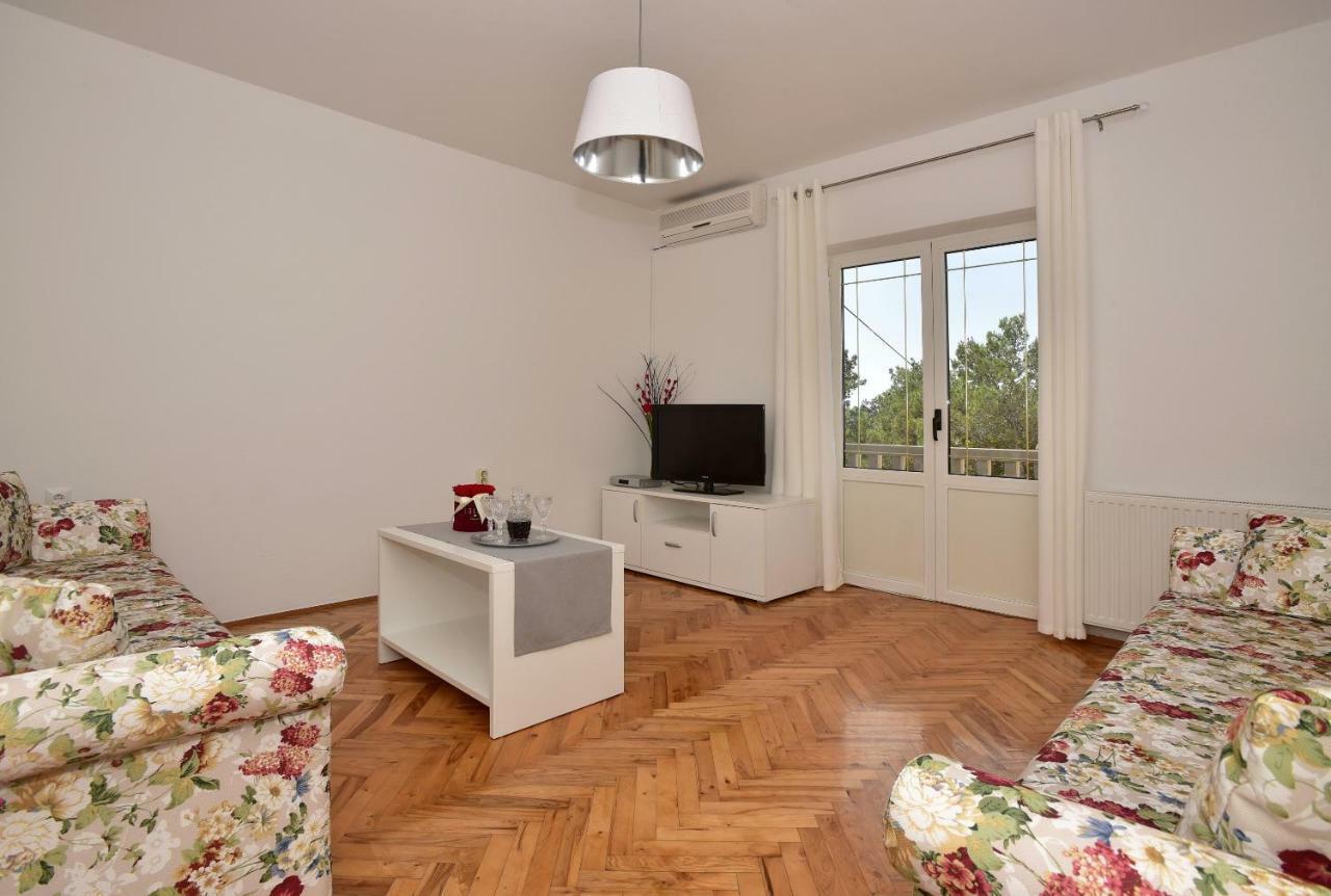 Ivana Apartments Макарска Экстерьер фото